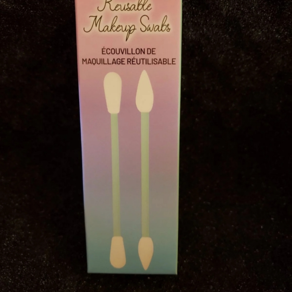 Reusable makeup swabs!